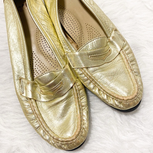 Gold metallic leather vintage SAS penny loafers 10 - Picture 3 of 6